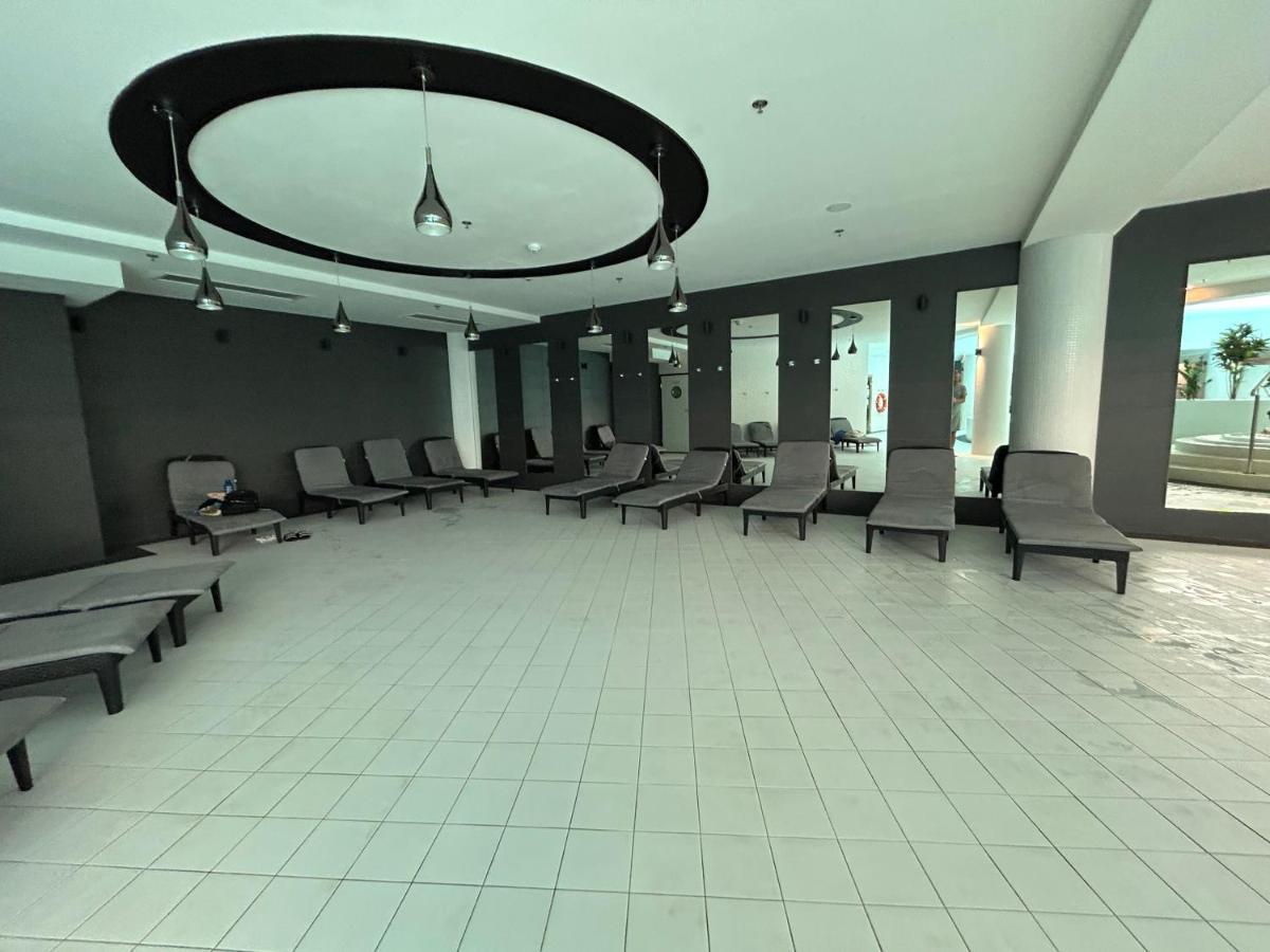 Hanza Tower Home4U シュチェチン エクステリア 写真